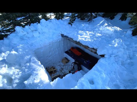 Solo Winter Bushcraft Camp and Cook