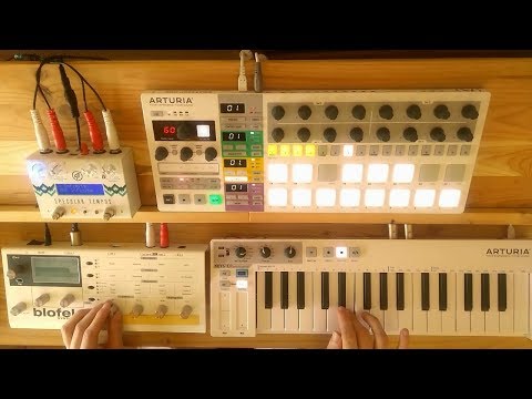 Particles - Ambient / Berlin School Synth Jam (Blofeld, Specular Tempus, Beatstep Pro, Keystep)